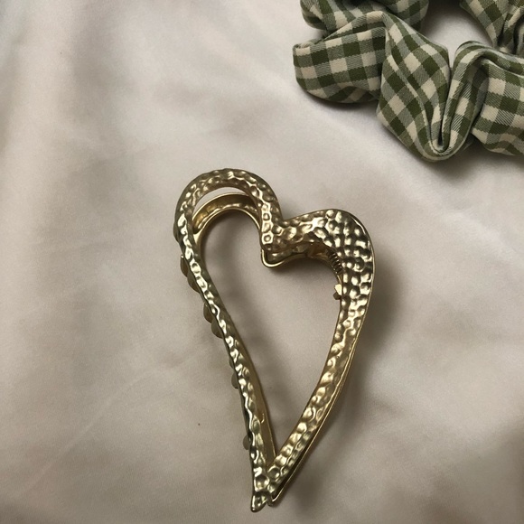 Hair accessories bundle - Picture 3 of 3